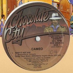 画像1: Cameo - Keep It Hot/Your Love Takes Me Out  12"