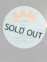 画像: Vicky "D" - This Beat Is Mine  12"