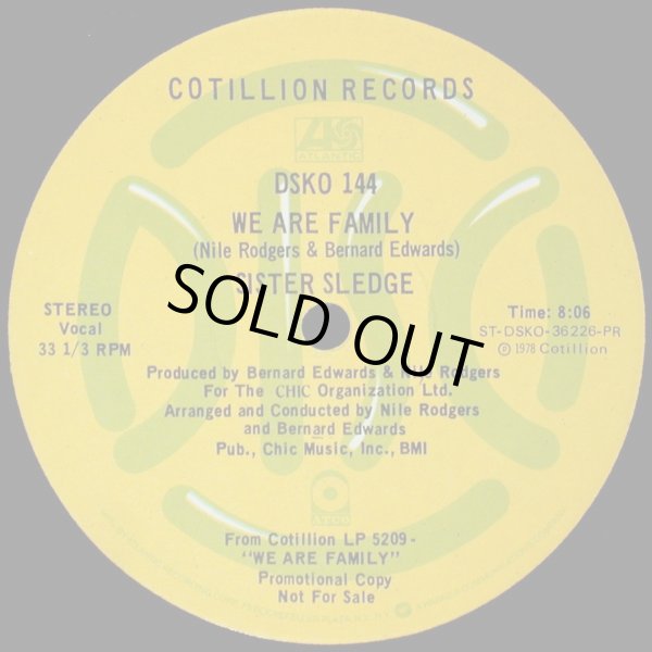 画像2: Sister Sledge - He's The Greatest Dancer/We Are Family  12" 